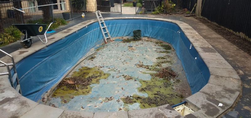 Swimming Pool Liner Repair - Before